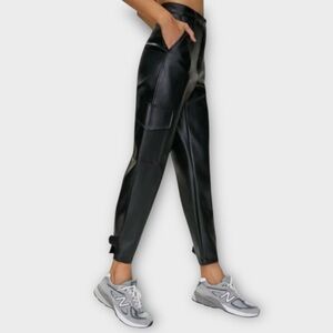 Wilfred Free Pants Womens 00 Black Faux Leather Cargo High Rise Utility Ankle